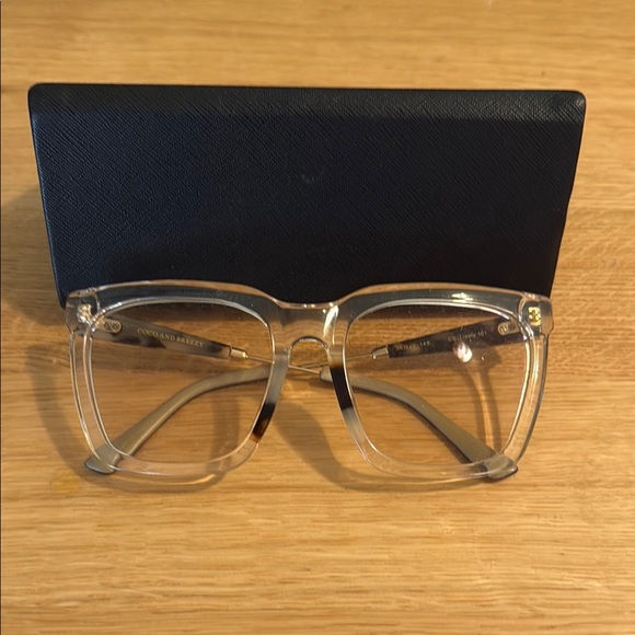 Coco and Breezy Accessories - Clear Square Glasses with Black Case